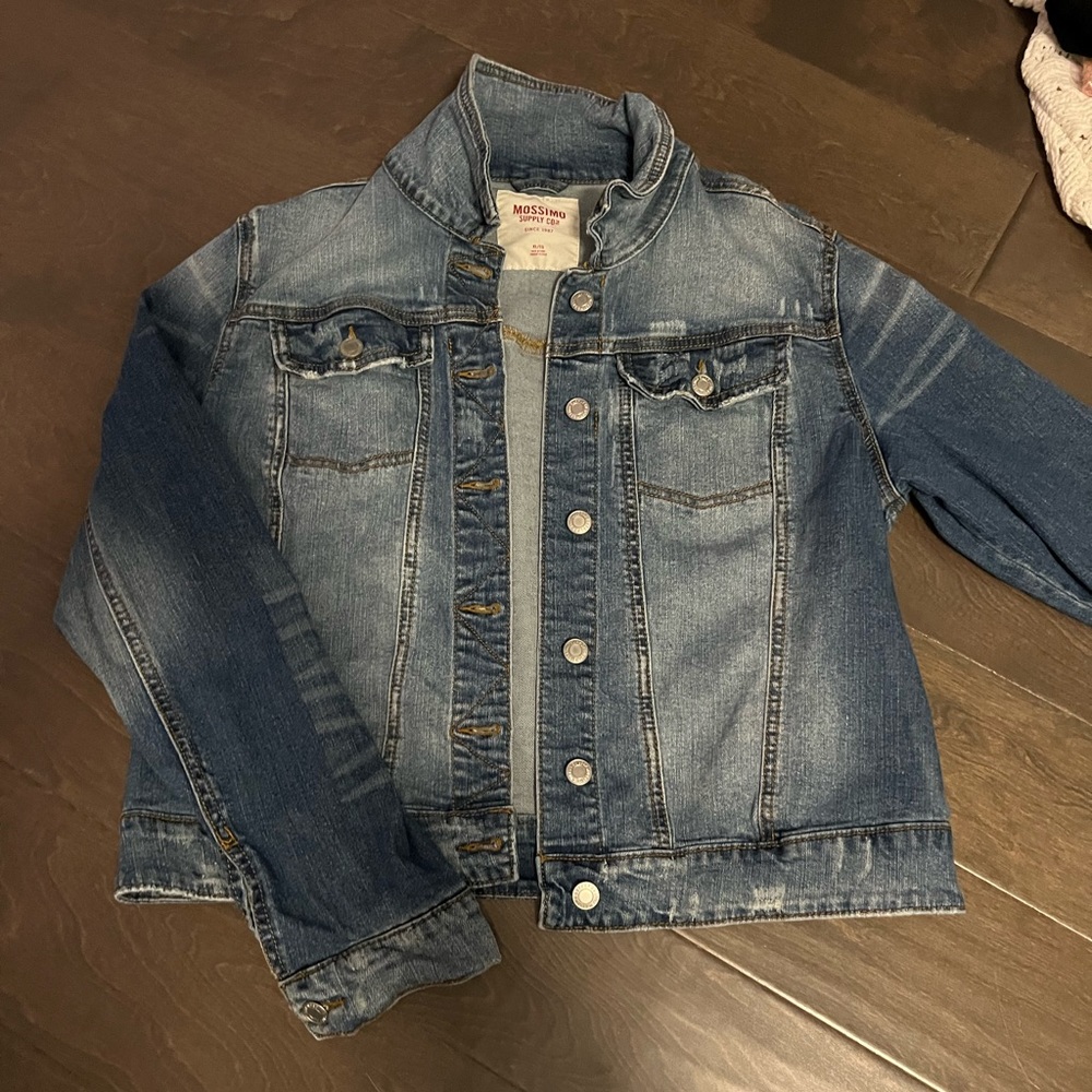 Women’s Jean jacket size: XL